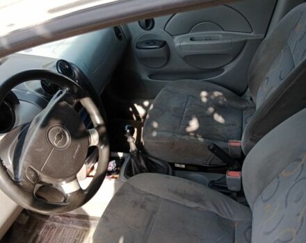 Белый Шевроле Авео, объемом двигателя 1.5 л и пробегом 357 тыс. км за 2000 $, фото 2 на Automoto.ua