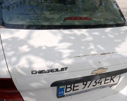 Белый Шевроле Авео, объемом двигателя 1.5 л и пробегом 357 тыс. км за 2000 $, фото 6 на Automoto.ua