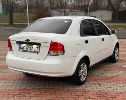 Белый Шевроле Авео, объемом двигателя 1.5 л и пробегом 197 тыс. км за 2200 $, фото 7 на Automoto.ua