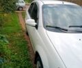 Білий Шевроле Авео, об'ємом двигуна 1.5 л та пробігом 0 тис. км за 3000 $, фото 1 на Automoto.ua