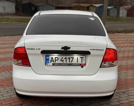 Белый Шевроле Авео, объемом двигателя 1.5 л и пробегом 197 тыс. км за 2200 $, фото 6 на Automoto.ua
