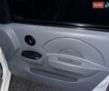 Белый Шевроле Авео, объемом двигателя 1.5 л и пробегом 250 тыс. км за 3400 $, фото 1 на Automoto.ua