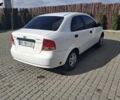 Білий Шевроле Авео, об'ємом двигуна 1.5 л та пробігом 200 тис. км за 1850 $, фото 4 на Automoto.ua