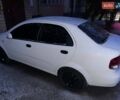 Белый Шевроле Авео, объемом двигателя 1.5 л и пробегом 250 тыс. км за 3400 $, фото 6 на Automoto.ua