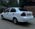 Белый Шевроле Авео, объемом двигателя 1.5 л и пробегом 242 тыс. км за 2650 $, фото 3 на Automoto.ua