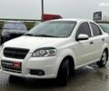 Белый Шевроле Авео, объемом двигателя 1.5 л и пробегом 211 тыс. км за 3640 $, фото 1 на Automoto.ua