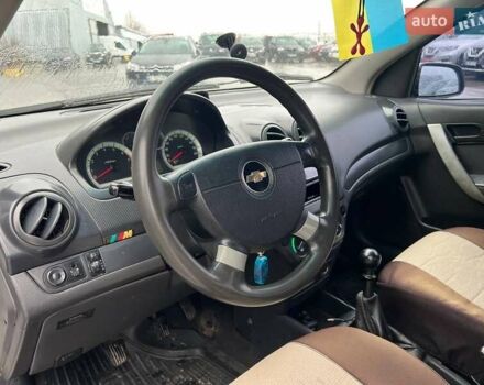Белый Шевроле Авео, объемом двигателя 1.5 л и пробегом 211 тыс. км за 3640 $, фото 16 на Automoto.ua