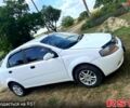 Белый Шевроле Авео, объемом двигателя 1.5 л и пробегом 180 тыс. км за 3800 $, фото 1 на Automoto.ua