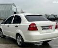 Белый Шевроле Авео, объемом двигателя 1.5 л и пробегом 211 тыс. км за 3640 $, фото 5 на Automoto.ua