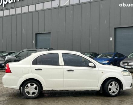 Белый Шевроле Авео, объемом двигателя 1.5 л и пробегом 211 тыс. км за 3640 $, фото 8 на Automoto.ua