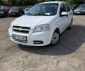 Білий Шевроле Авео, об'ємом двигуна 1.5 л та пробігом 240 тис. км за 3000 $, фото 1 на Automoto.ua