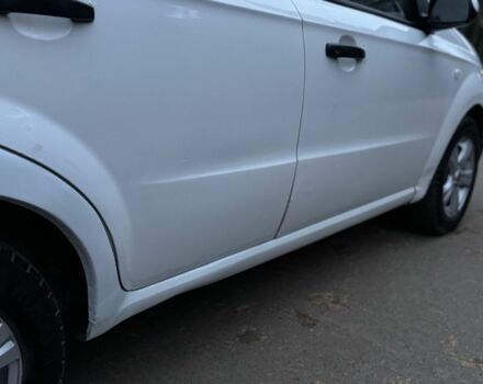 Белый Шевроле Авео, объемом двигателя 1.5 л и пробегом 242 тыс. км за 2650 $, фото 7 на Automoto.ua