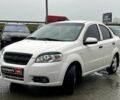 Білий Шевроле Авео, об'ємом двигуна 1.5 л та пробігом 211 тис. км за 2900 $, фото 1 на Automoto.ua