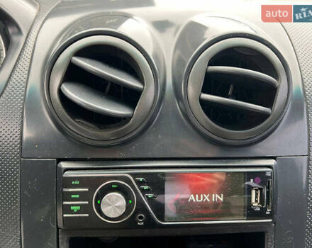 Белый Шевроле Авео, объемом двигателя 1.5 л и пробегом 211 тыс. км за 3640 $, фото 22 на Automoto.ua