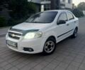 Белый Шевроле Авео, объемом двигателя 0 л и пробегом 299 тыс. км за 3701 $, фото 1 на Automoto.ua