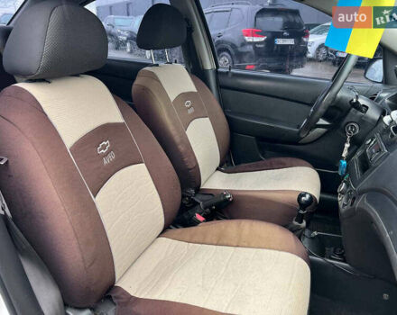 Белый Шевроле Авео, объемом двигателя 1.5 л и пробегом 211 тыс. км за 3640 $, фото 29 на Automoto.ua