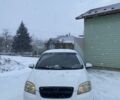 Белый Шевроле Авео, объемом двигателя 1.6 л и пробегом 380 тыс. км за 2500 $, фото 1 на Automoto.ua