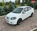 Білий Шевроле Авео, об'ємом двигуна 1.6 л та пробігом 390 тис. км за 2750 $, фото 1 на Automoto.ua