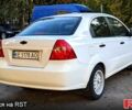 Белый Шевроле Авео, объемом двигателя 1.5 л и пробегом 195 тыс. км за 3900 $, фото 4 на Automoto.ua