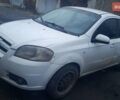 Белый Шевроле Авео, объемом двигателя 1.6 л и пробегом 400 тыс. км за 1650 $, фото 4 на Automoto.ua