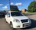 Белый Шевроле Авео, объемом двигателя 1.5 л и пробегом 248 тыс. км за 2700 $, фото 1 на Automoto.ua