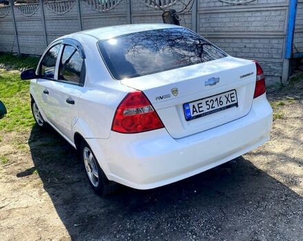 Белый Шевроле Авео, объемом двигателя 1.5 л и пробегом 343 тыс. км за 3100 $, фото 1 на Automoto.ua