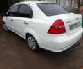 Белый Шевроле Авео, объемом двигателя 1.5 л и пробегом 275 тыс. км за 4000 $, фото 3 на Automoto.ua