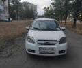 Белый Шевроле Авео, объемом двигателя 1.5 л и пробегом 780 тыс. км за 1079 $, фото 1 на Automoto.ua