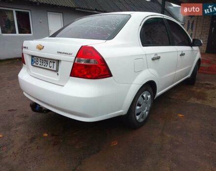 Білий Шевроле Авео, об'ємом двигуна 1.5 л та пробігом 275 тис. км за 4000 $, фото 8 на Automoto.ua