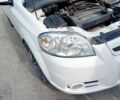 Білий Шевроле Авео, об'ємом двигуна 1.6 л та пробігом 260 тис. км за 2800 $, фото 3 на Automoto.ua