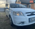 Белый Шевроле Авео, объемом двигателя 1.6 л и пробегом 208 тыс. км за 3500 $, фото 1 на Automoto.ua