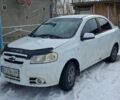 Білий Шевроле Авео, об'ємом двигуна 1.6 л та пробігом 270 тис. км за 3000 $, фото 1 на Automoto.ua