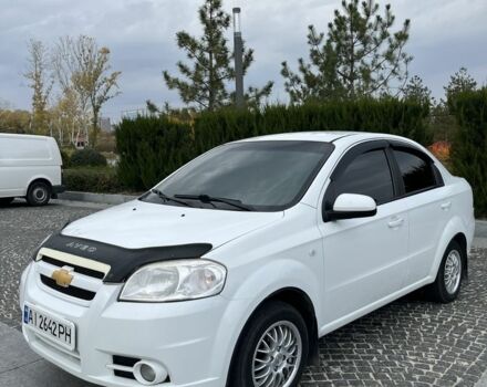 Белый Шевроле Авео, объемом двигателя 1.6 л и пробегом 268 тыс. км за 3700 $, фото 6 на Automoto.ua