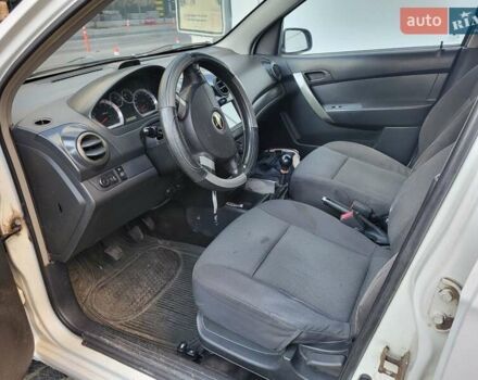 Белый Шевроле Авео, объемом двигателя 1.5 л и пробегом 233 тыс. км за 2999 $, фото 64 на Automoto.ua