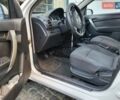 Белый Шевроле Авео, объемом двигателя 1.5 л и пробегом 233 тыс. км за 2999 $, фото 32 на Automoto.ua