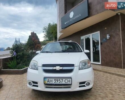 Белый Шевроле Авео, объемом двигателя 1.5 л и пробегом 233 тыс. км за 2999 $, фото 24 на Automoto.ua