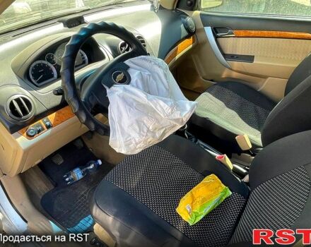 Белый Шевроле Авео, объемом двигателя 1.6 л и пробегом 137 тыс. км за 2300 $, фото 7 на Automoto.ua