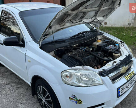Білий Шевроле Авео, об'ємом двигуна 1.5 л та пробігом 220 тис. км за 3300 $, фото 23 на Automoto.ua