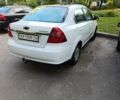 Белый Шевроле Авео, объемом двигателя 1.6 л и пробегом 2 тыс. км за 3500 $, фото 3 на Automoto.ua