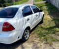 Белый Шевроле Авео, объемом двигателя 1.5 л и пробегом 343 тыс. км за 3100 $, фото 4 на Automoto.ua