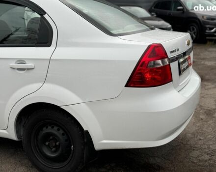 Белый Шевроле Авео, объемом двигателя 1.6 л и пробегом 89 тыс. км за 5240 $, фото 8 на Automoto.ua