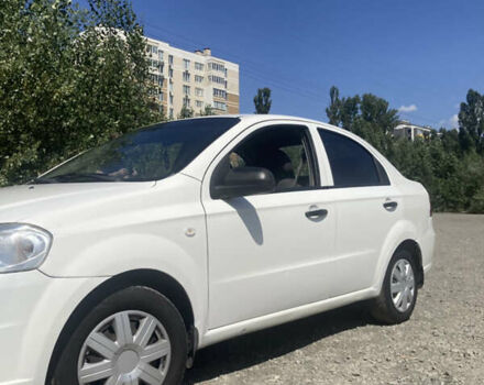 Белый Шевроле Авео, объемом двигателя 1.5 л и пробегом 260 тыс. км за 2700 $, фото 8 на Automoto.ua