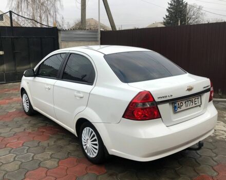 Белый Шевроле Авео, объемом двигателя 1.6 л и пробегом 228 тыс. км за 4200 $, фото 3 на Automoto.ua
