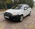 Белый Шевроле Авео, объемом двигателя 1.5 л и пробегом 84 тыс. км за 4200 $, фото 1 на Automoto.ua