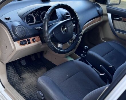 Белый Шевроле Авео, объемом двигателя 0 л и пробегом 254 тыс. км за 3700 $, фото 3 на Automoto.ua