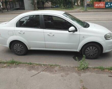 Шевроле Авео 2008 у Кривому Розі на Automoto.ua Білий Шевроле Авео, об'ємом двигуна 1.6 л та пробігом 245 тис. км за 4700 $, фото 4 на Automoto.ua