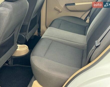 Белый Шевроле Авео, объемом двигателя 1.6 л и пробегом 89 тыс. км за 5240 $, фото 17 на Automoto.ua