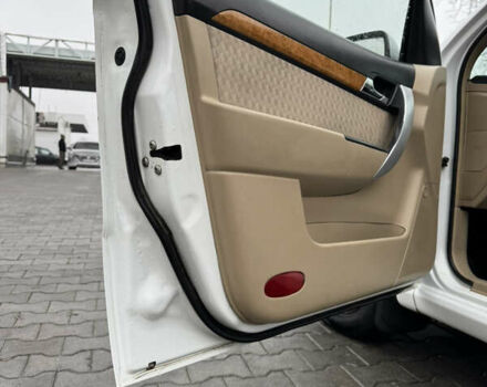 Білий Шевроле Авео, об'ємом двигуна 1.6 л та пробігом 89 тис. км за 5200 $, фото 6 на Automoto.ua