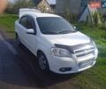 Белый Шевроле Авео, объемом двигателя 1.6 л и пробегом 260 тыс. км за 4600 $, фото 2 на Automoto.ua