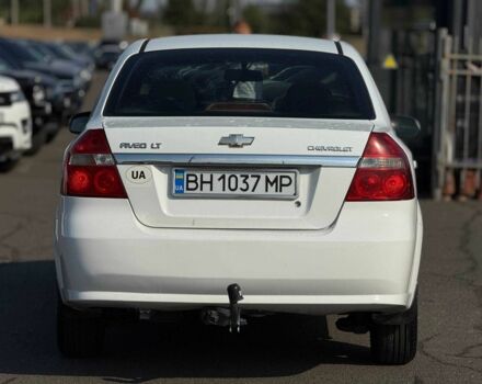 Белый Шевроле Авео, объемом двигателя 1.6 л и пробегом 433 тыс. км за 3900 $, фото 7 на Automoto.ua